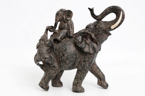 Resin Elephant & Climbing Baby Animal Ornament Statue Wild Life Decoration