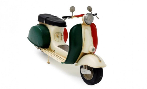 Italian Scooter Ornament 30x10cm Vibrant Flag Colors Durable Iron Build